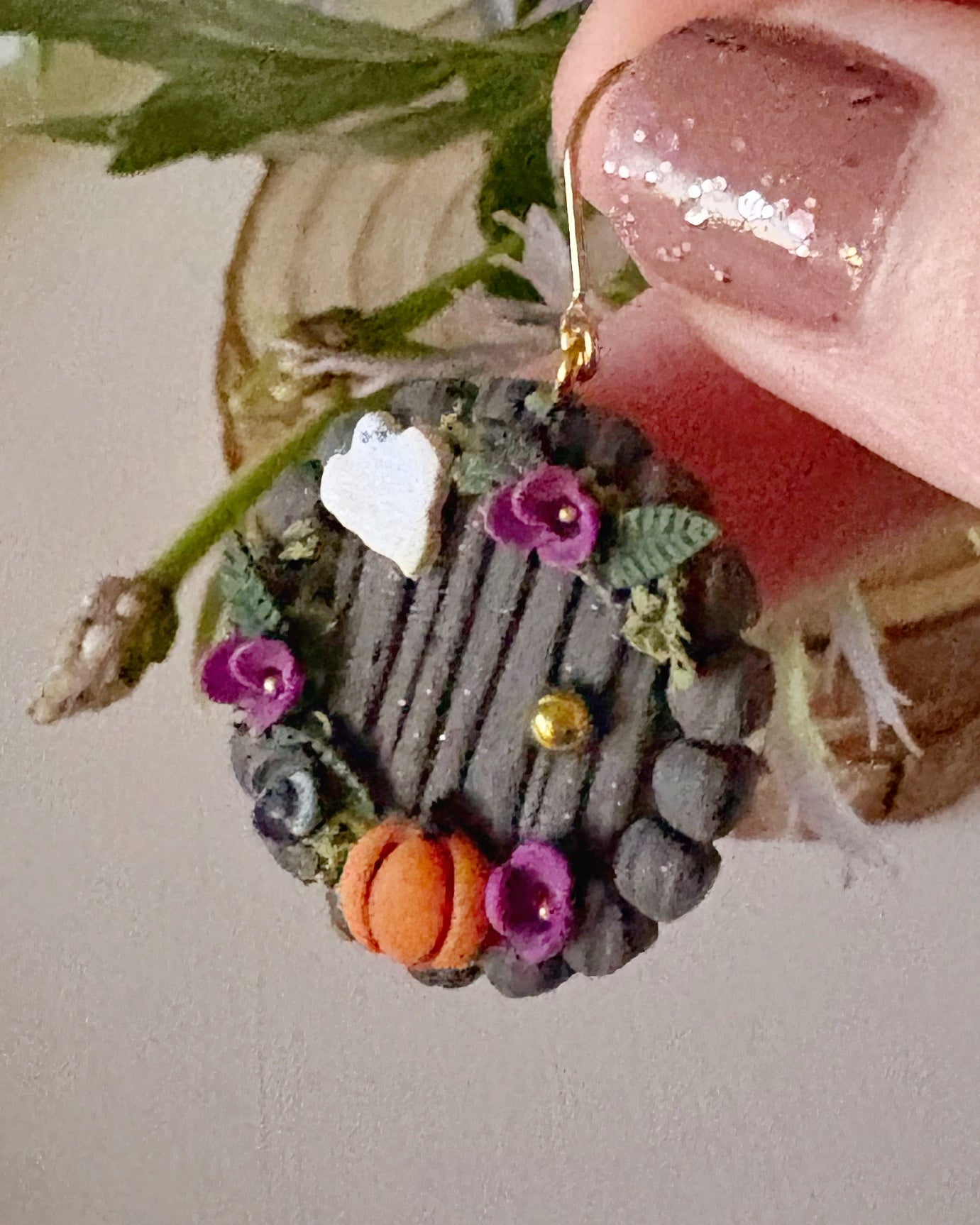 Halloween Fairy Door Earrings | Hobbit Door | Grey