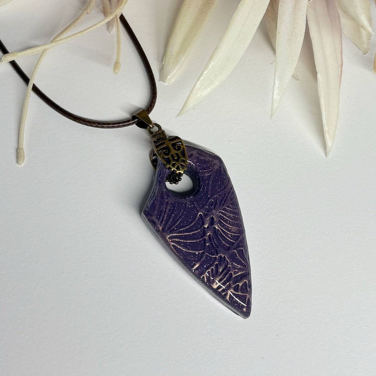 ARGYLE Pendant Necklace | Purple Foliage